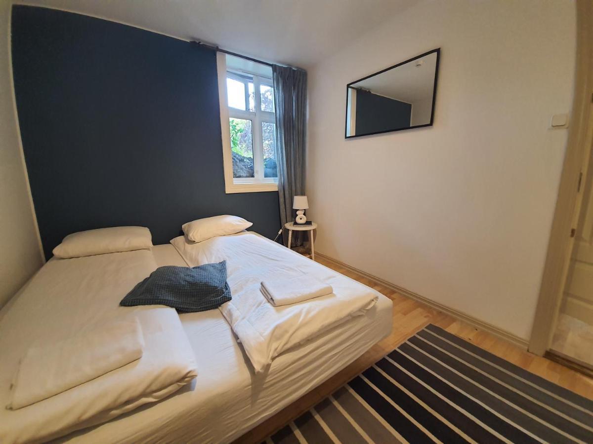Central 4bedrooms Nr 6 -bnb By Berti Apartment *
