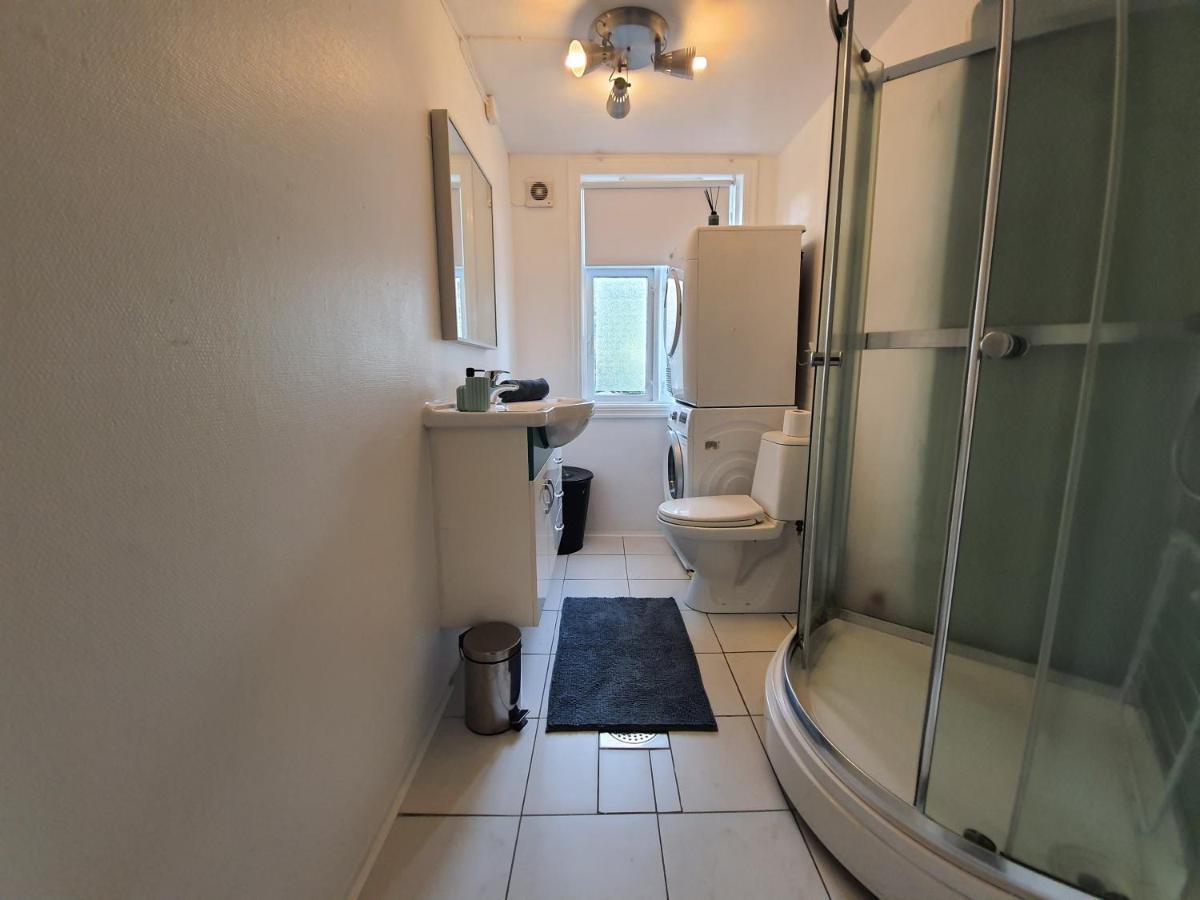 Central 4bedrooms Nr 6 -bnb By Berti *